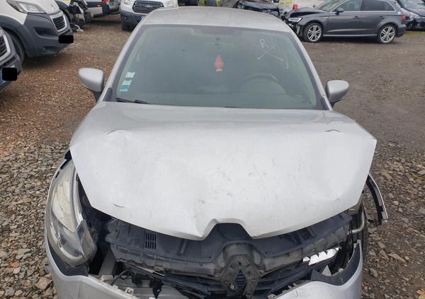 Renault Clio cena 17900 przebieg: 186000, rok produkcji 2015 z Barwice małe 106